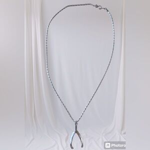 Vintage Silver tone Wishbone Pendant Box Chain Necklace